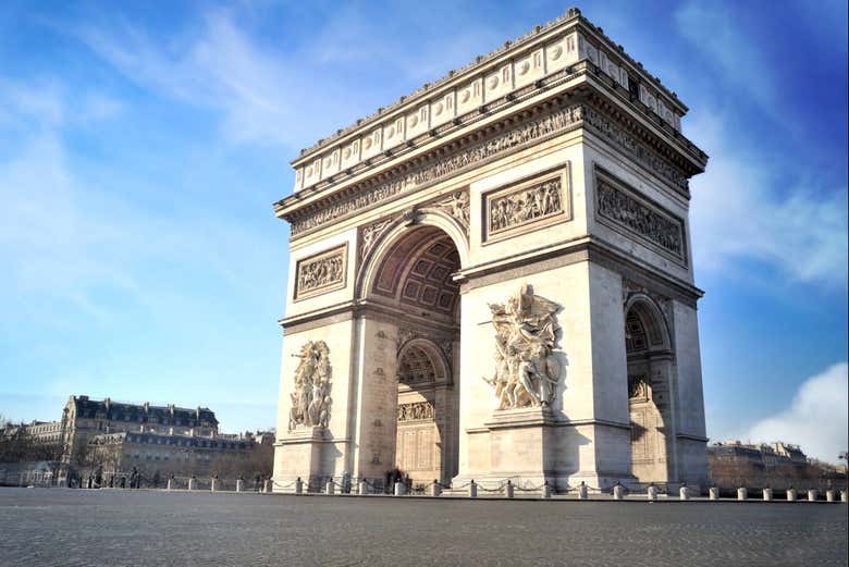Excursión a París por libre + Autobús turístico