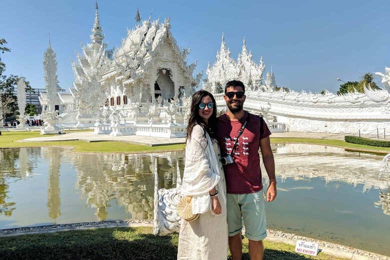 Excursión a Chiang Rai con audioguía: templos Blanco, Azul y Huay Pla Kang