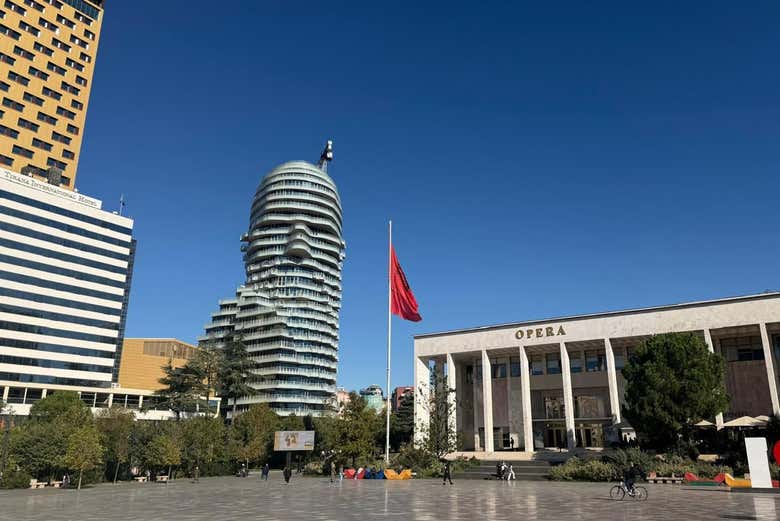 Tour privado por Tirana