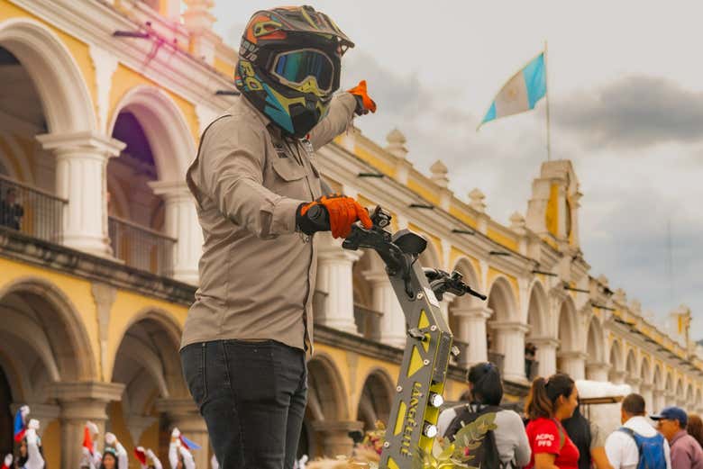 Tour en scooter eléctrico por Antigua Guatemala