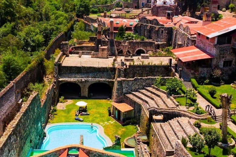 Tour de 3 días por los Pueblos Mágicos de Hidalgo + Grutas de Tolantongo