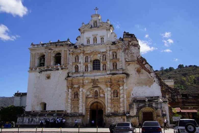 Tour por las criptas de Antigua Guatemala