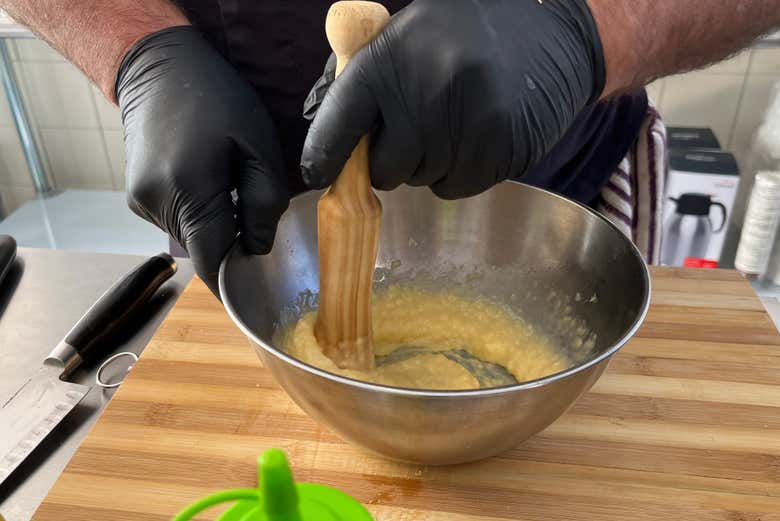 Taller de alioli en Tabarca
