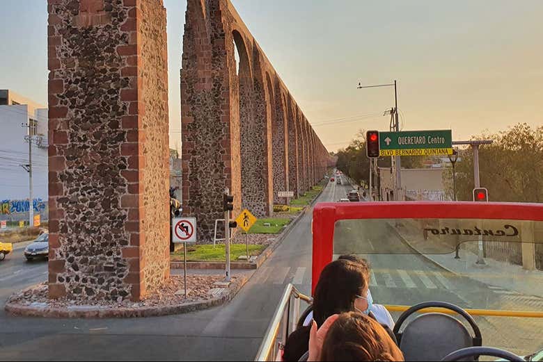 Tour en el Querebús, el autobús turístico de Querétaro