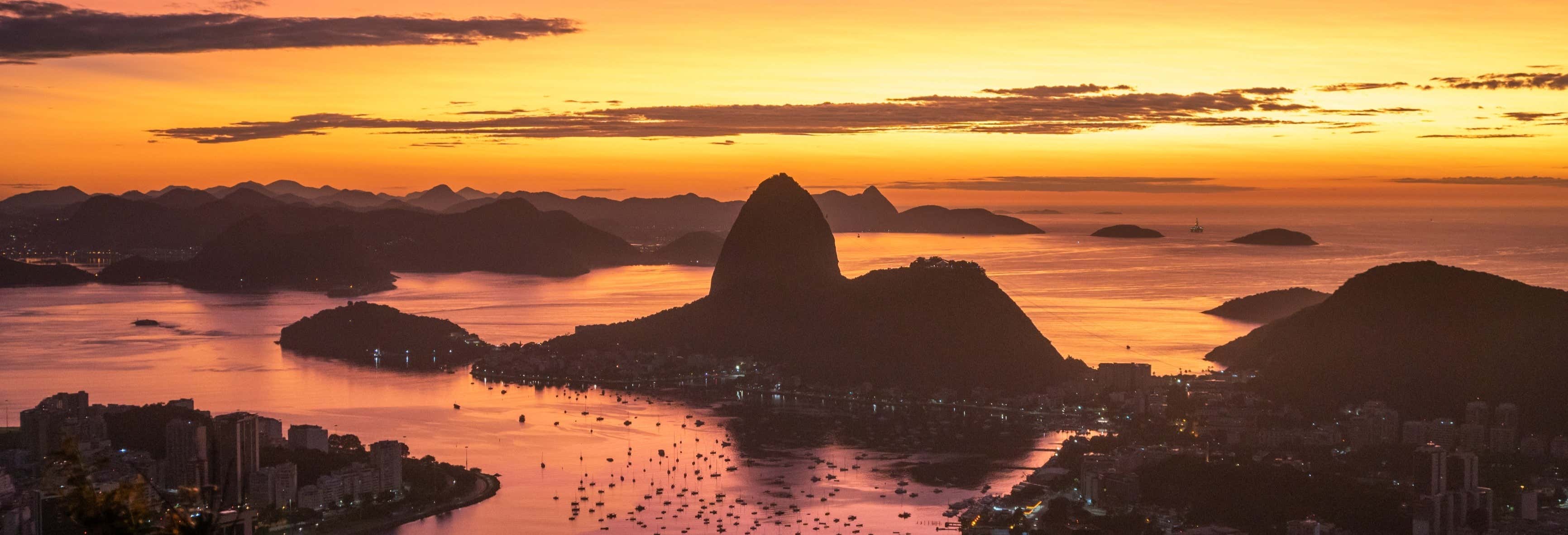 Amanecer en la favela Santa Marta + Cristo Redentor y Escalera de Selarón