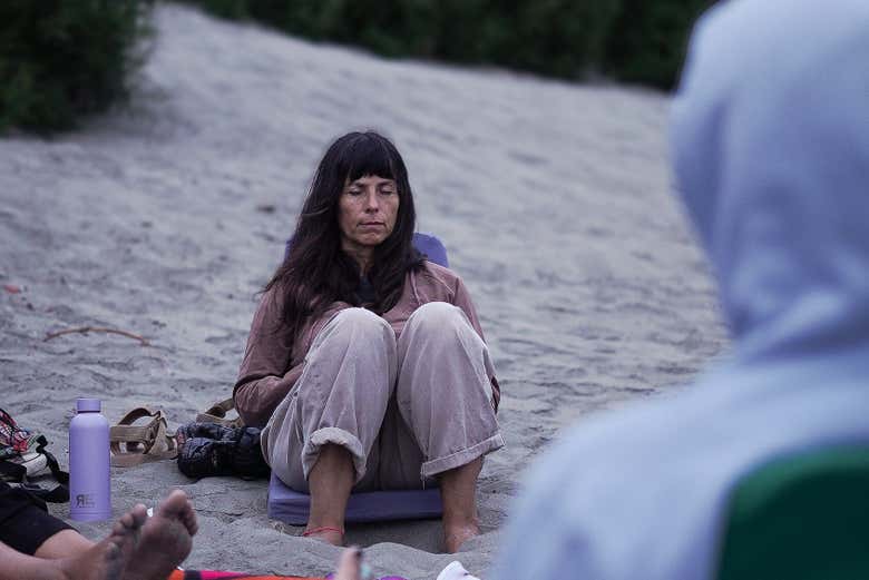 Meditación al atardecer en Puerto Pirámides