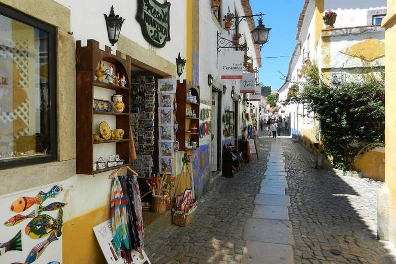 Excursión a Fátima, Óbidos, Nazaré y el Monasterio de Batalha