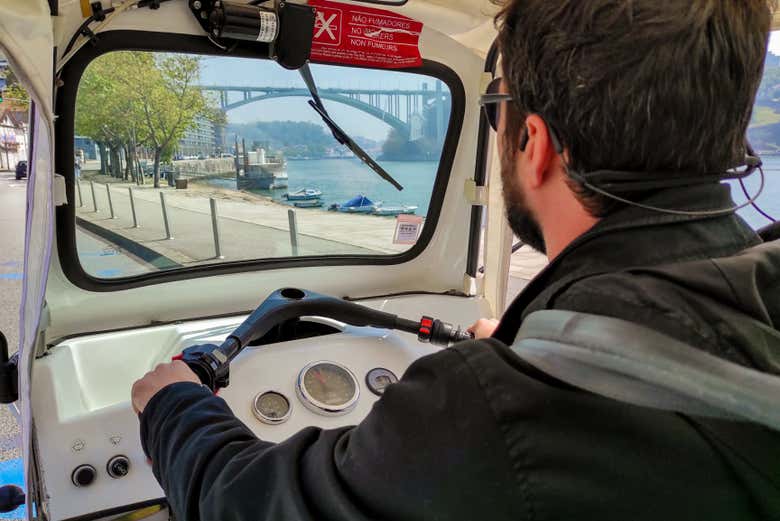 Tour en tuk tuk por Oporto
