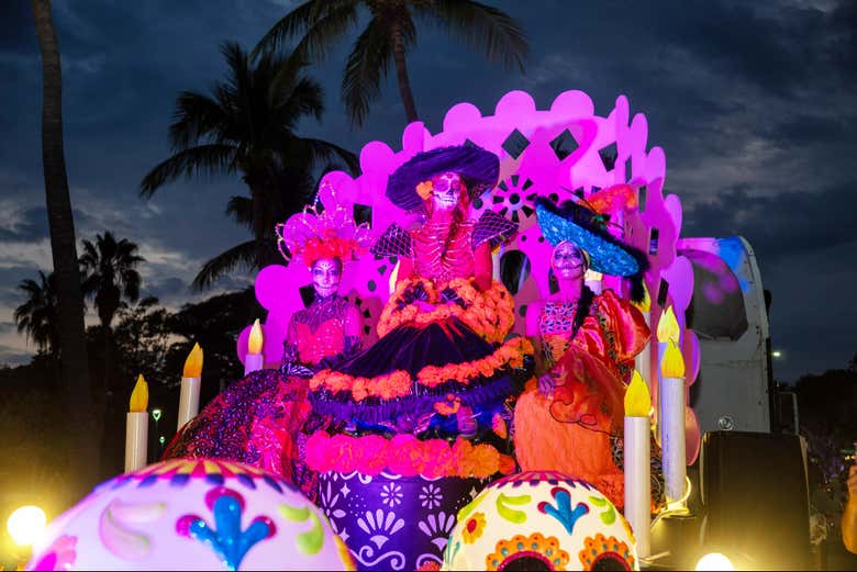 Tour del Día de Muertos en Huatulco: Festival Xandù
