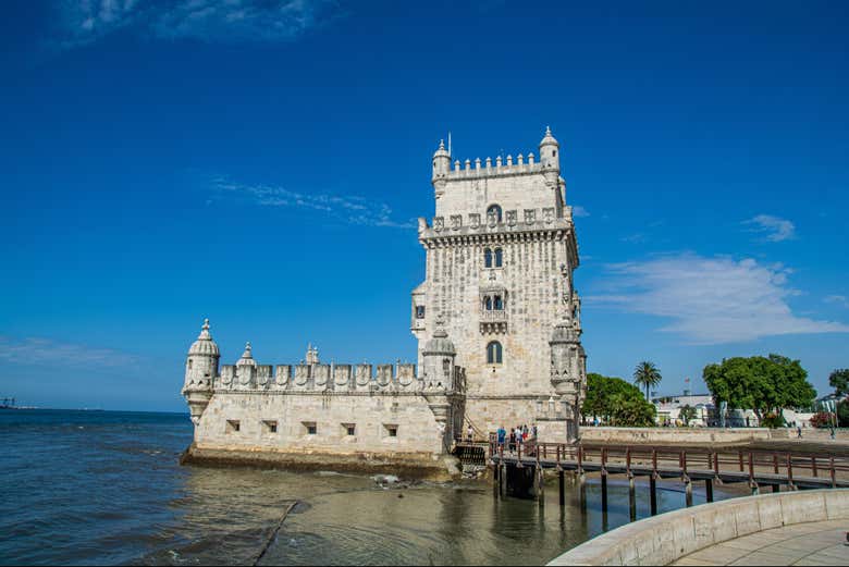 Alquiler de coche con chófer en Lisboa