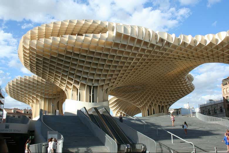 Alquiler de coche con chófer en Sevilla