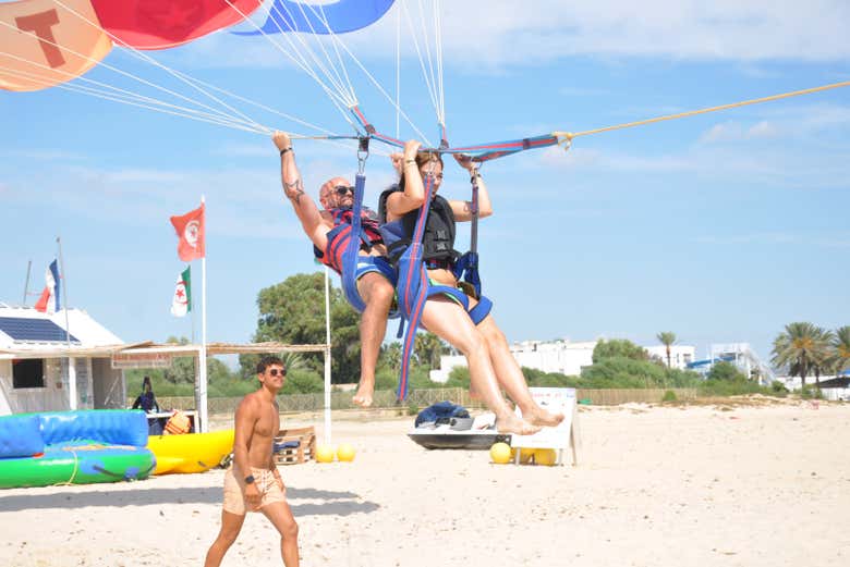 Parasailing en Hammamet