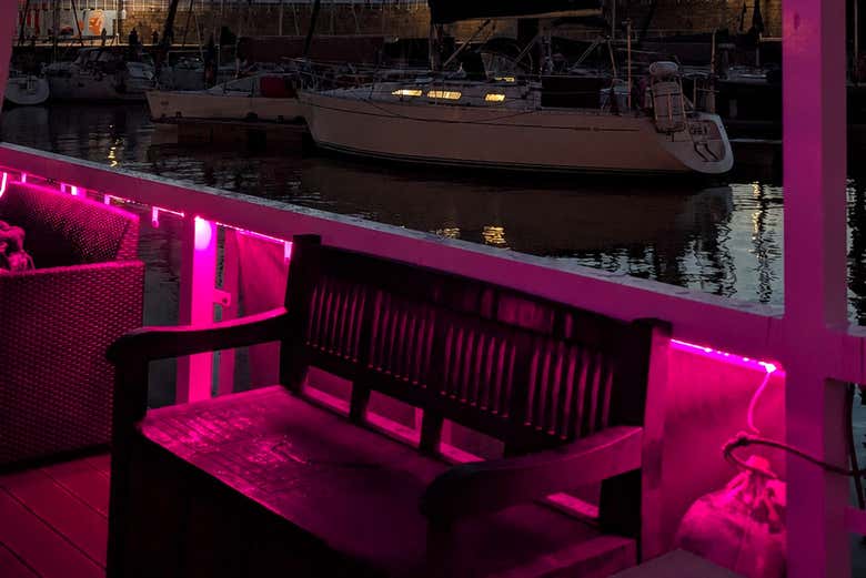 Paseo nocturno en barco por Gijón