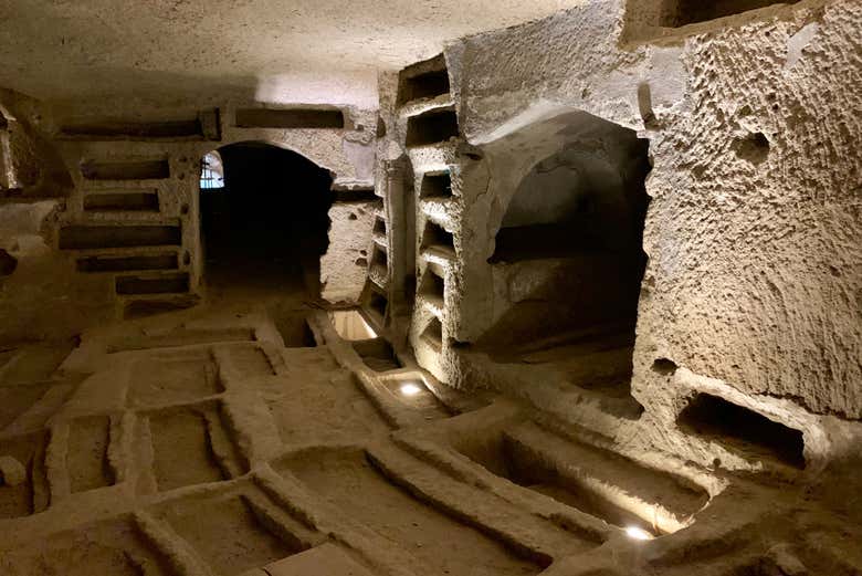 Visita guiada por las Catacumbas de San Genaro