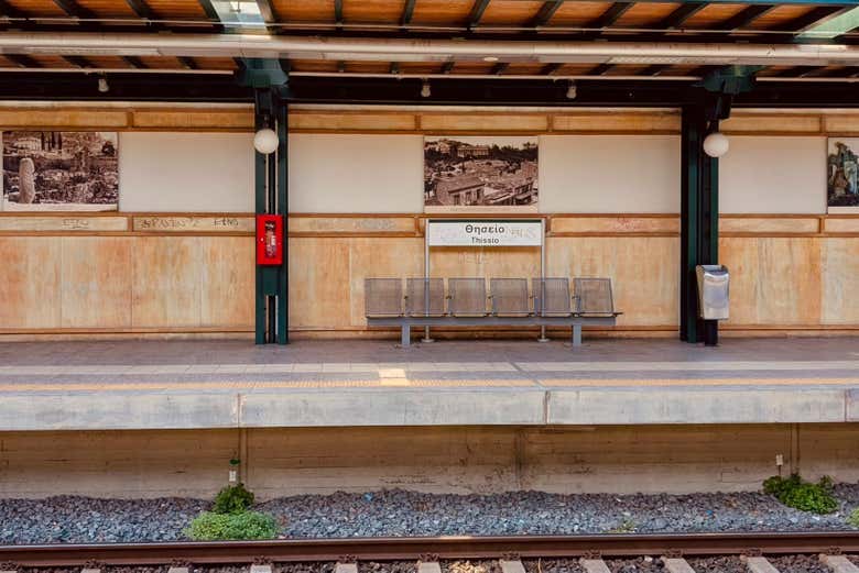 Tour por el metro de Atenas