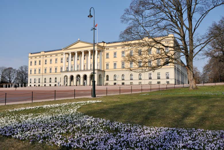 Free tour por el exterior del Palacio Real y el Parque Vigeland