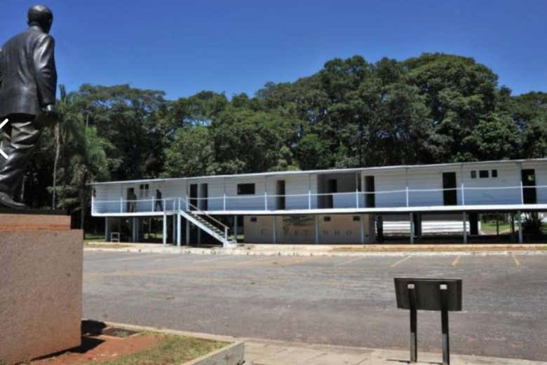 Tour por los museos de la Memoria Candanga y del Catetinho