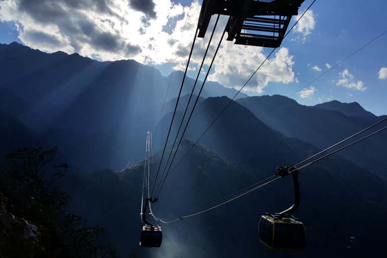 Teleférico a la montaña Fansipan
