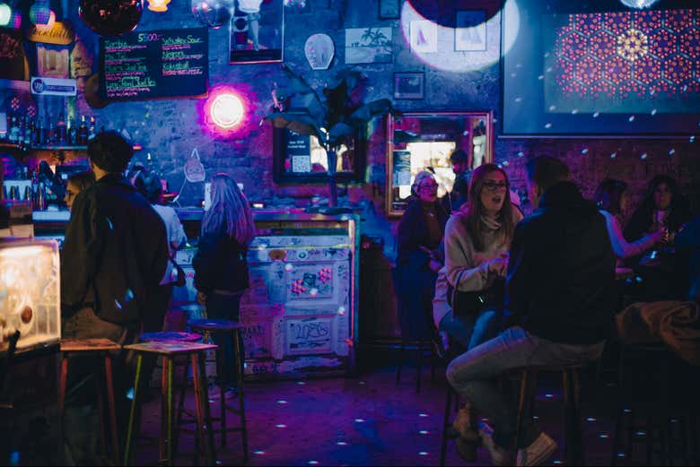 Tour de fiesta por los ruin bars de Budapest