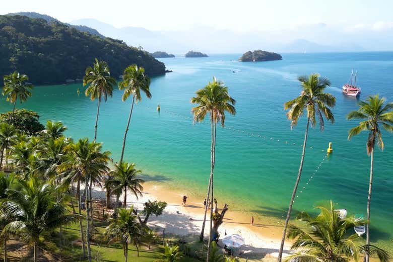 Paseo en barco por las playas de Angra dos Reis