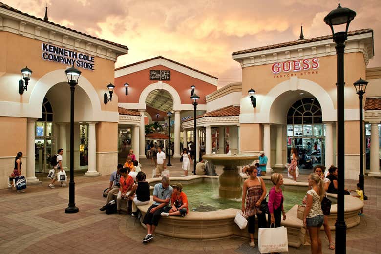 Tour de compras por los outlets de Orlando