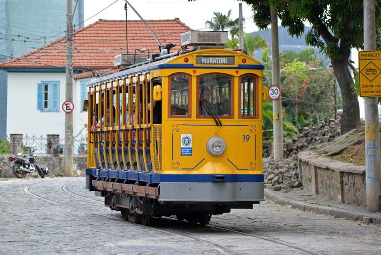 Tour por el barrio Santa Teresa y Río antiguo