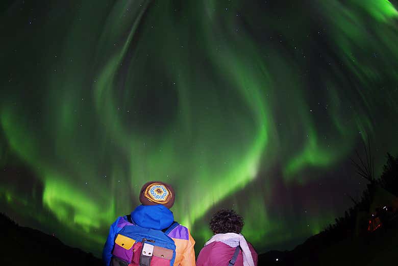 Tour de la aurora boreal