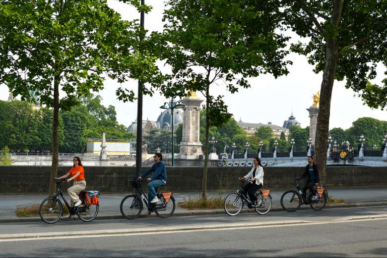 Tour en bicicleta por París