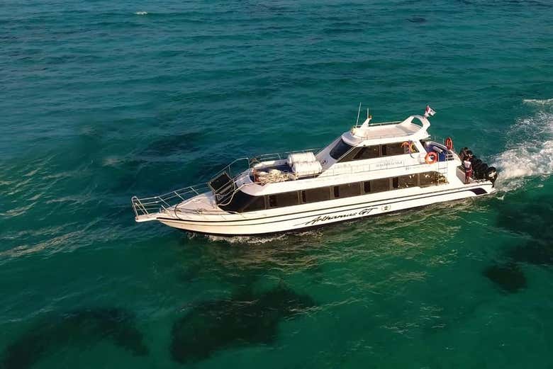Traslado hasta Nusa Lembongan en lancha rápida