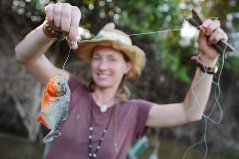 Pesca de pirañas y avistamiento de aves