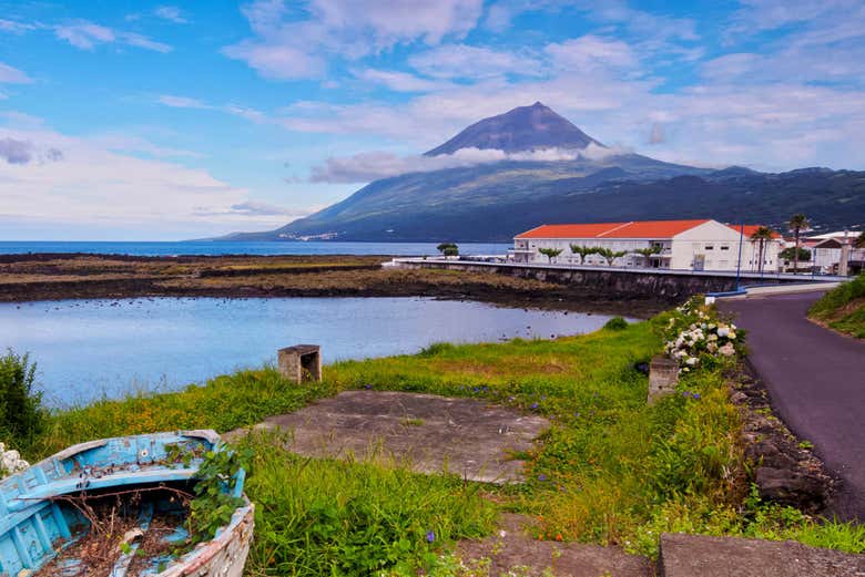 Tour por los volcanes y lagos de Pico
