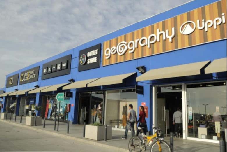 Tour de compras por el Outlet Buenaventura