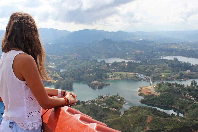 Excursión a Guatapé + Paseo en bote rumbero