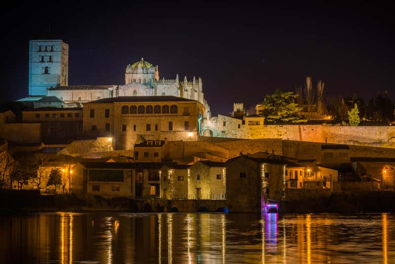 Tour nocturno por Zamora