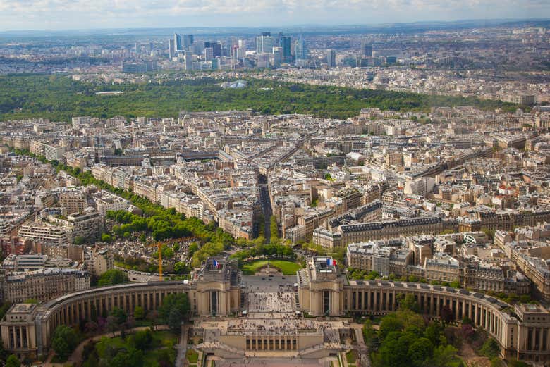 Visita guiada por la Torre Eiffel con subida a pie