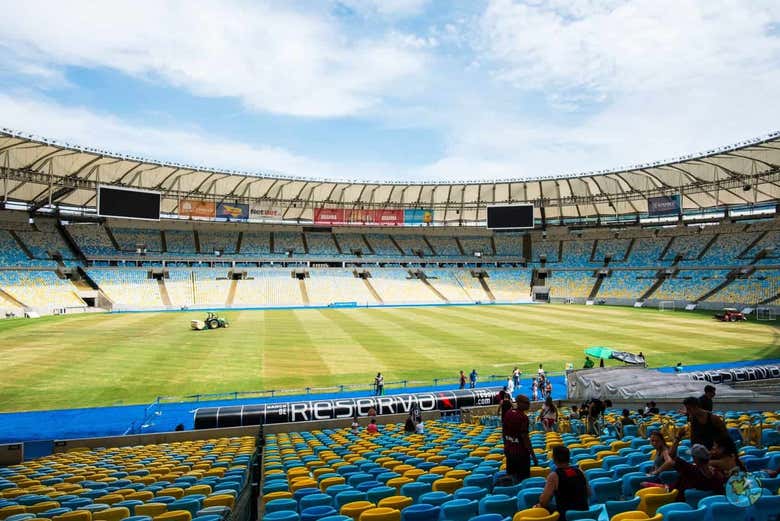 Tour por el estadio Maracaná + Cidade do Samba