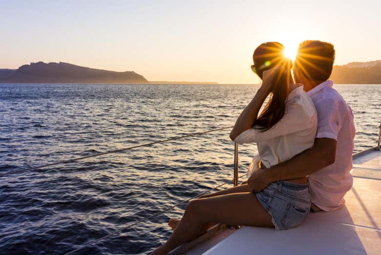 Paseo en velero al atardecer por Río