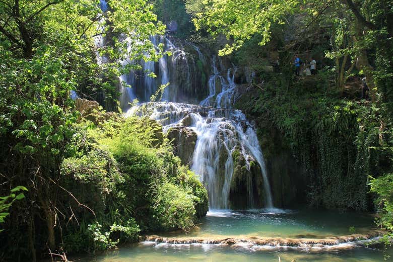 Excursión a Lovech y las Cascadas de Krushunski