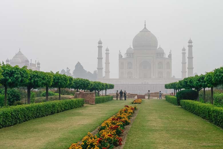 Tour privado por el jardín Mehtab Bagh y mausoleo Itimad-ud-Daulah
