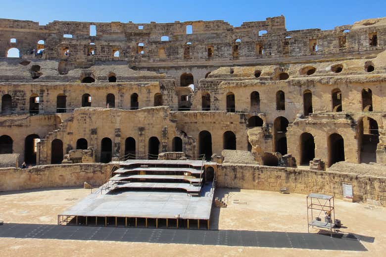 Excursión a Monastir y El Djem