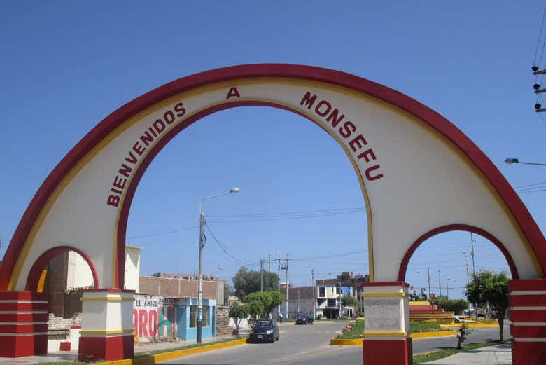 Tour privado por las playas de Chiclayo y Monsefú