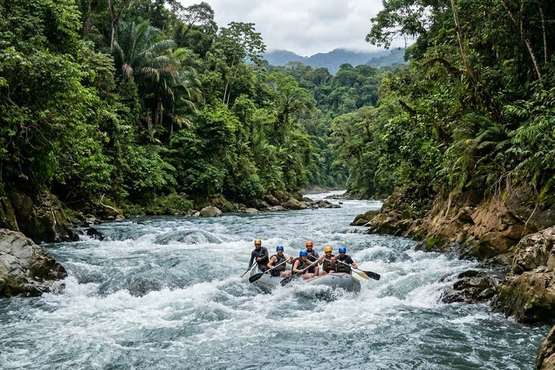 Rafting en el río Pacuare