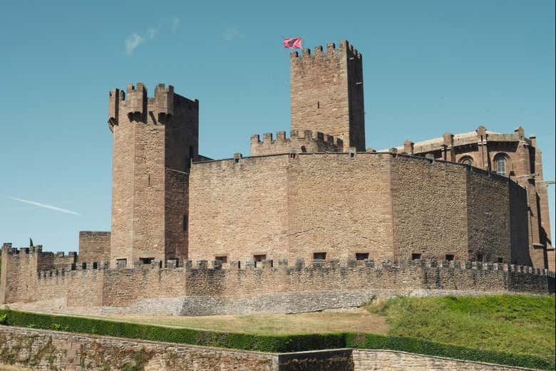 Excursión al monasterio de Leyre y el castillo de Javier
