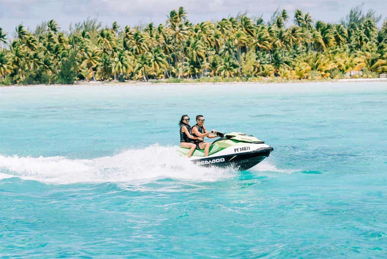 Tour en moto de agua por Bora Bora