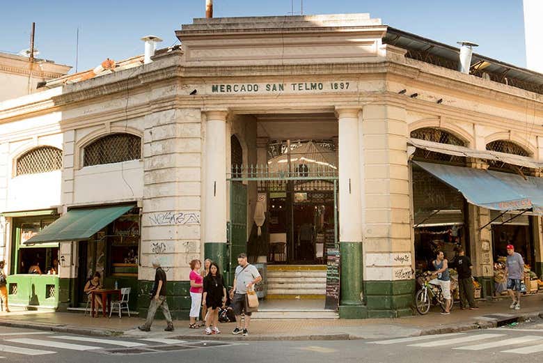 Tour gastronómico por el Mercado de San Telmo
