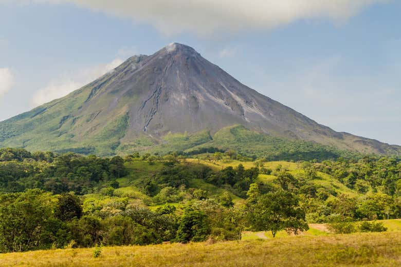 Tirolina en el volcán Arenal