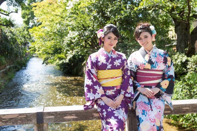 Alquiler de kimono tradicional en Kioto