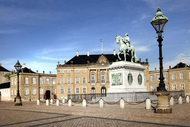 Tour por Copenhague + Entrada a los Jardines Tivoli