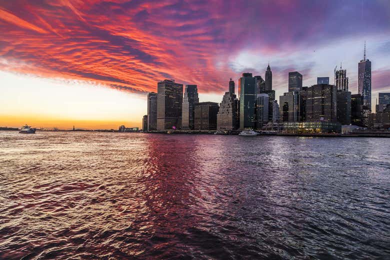 Crucero nocturno por Manhattan y la Estatua de la Libertad