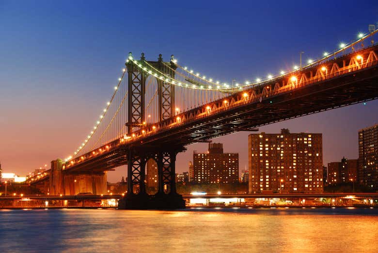 Crucero nocturno por Manhattan y la Estatua de la Libertad